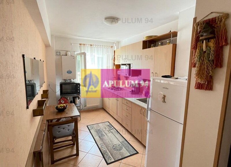 Apartament cu 3 camere de vanzare in Azuga