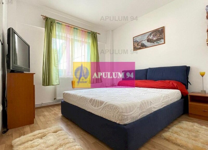 Apartament cu 3 camere de vanzare in Azuga